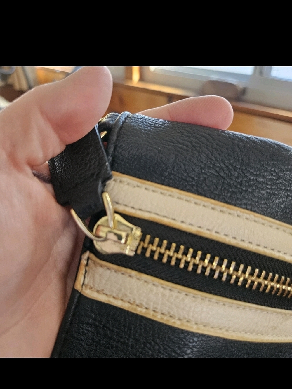 Big Buddha Black Vegan Leather Large Clutch Handbag Gold Ivory Stripe Wristlet - Picture 8 of 8